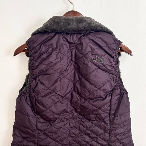 The North Face Mossbud Women Insulated Reversible Vest Jacket Purple Small NWT - Picture 5 of 13